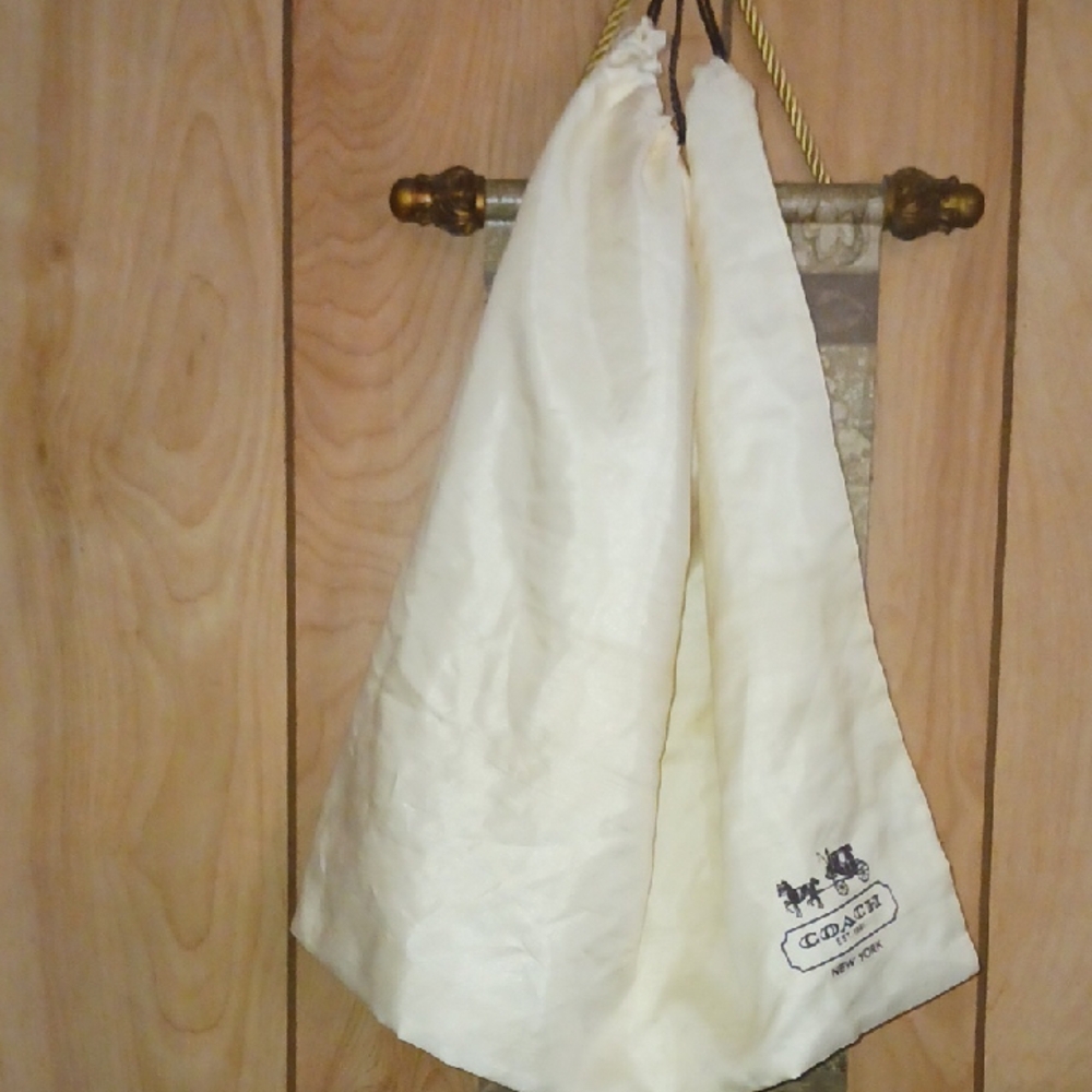 Coach Cream Dust Bag with Logo